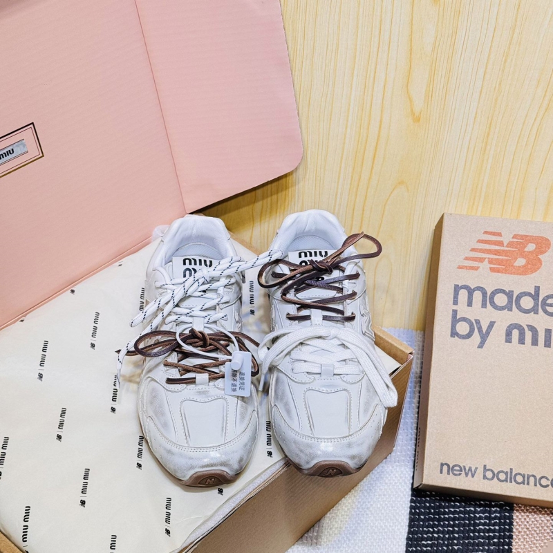 Miu Miu Casual Shoes